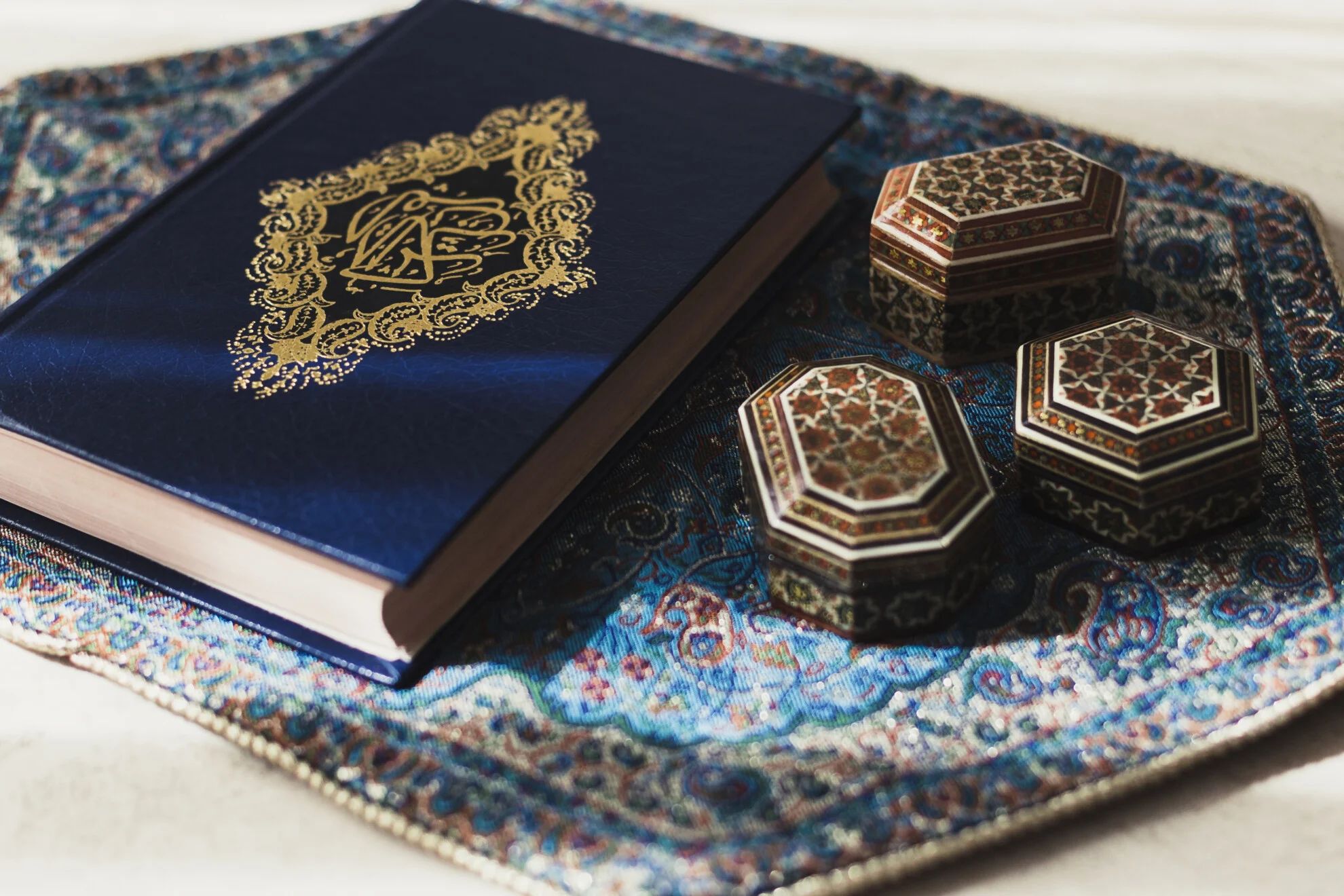 Ramadan Concept With Quran (1)